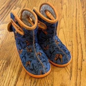 Baby Bogs II - blue/orange Dino - kids 8c